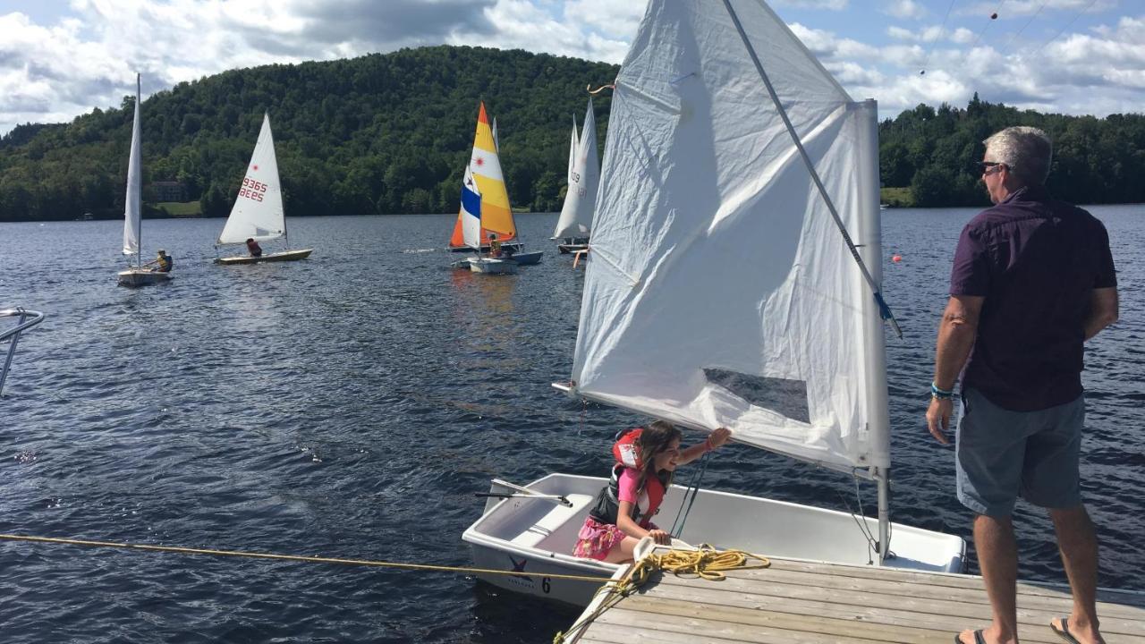 Вилла Chalet Centenaire Mauricie Saint Roch de Mekinac Экстерьер фото